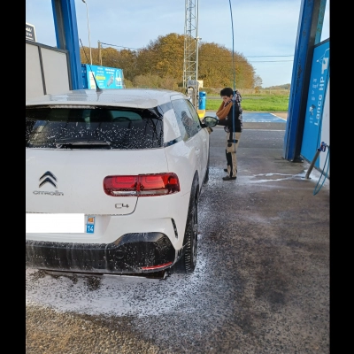 Lavage de voitures - une actualité de l'Entreprise Adaptée Guynemer à Colombelles Lavage de voitures